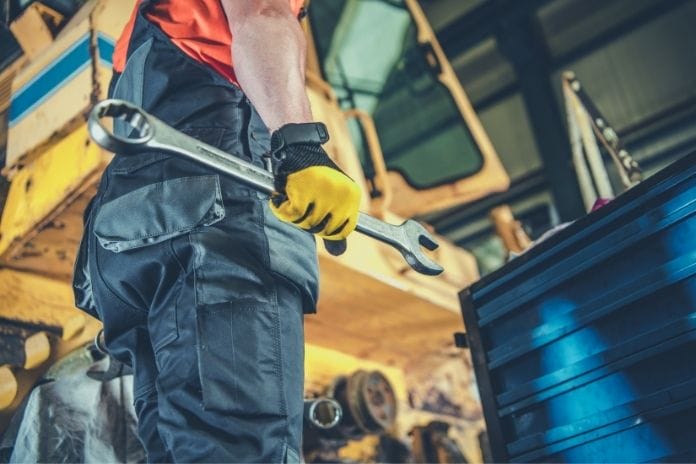 How Companies Can Reduce Equipment Repair Costs