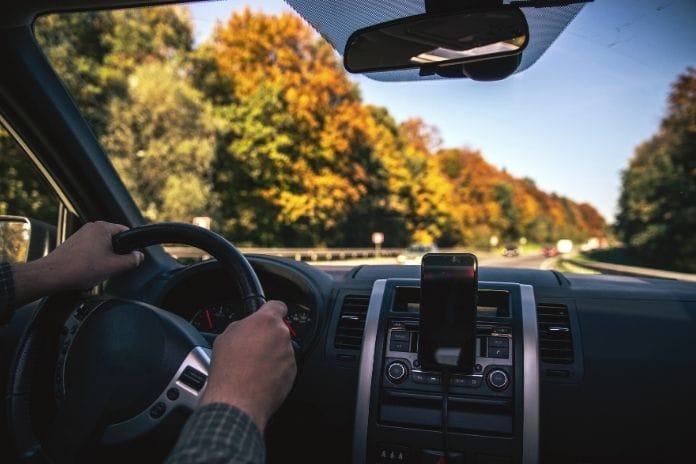 How You Can Limit Driving Distractions