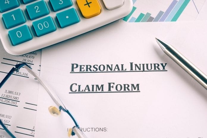 The Difference Between a Personal Injury Claim and Lawsuit