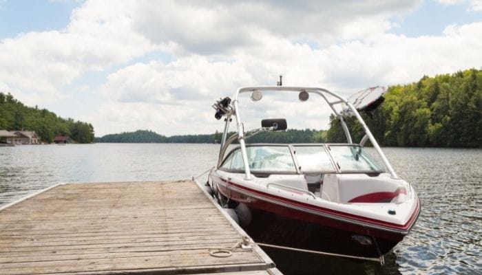 Top 4 Essential Ways To Maintain Your Boat