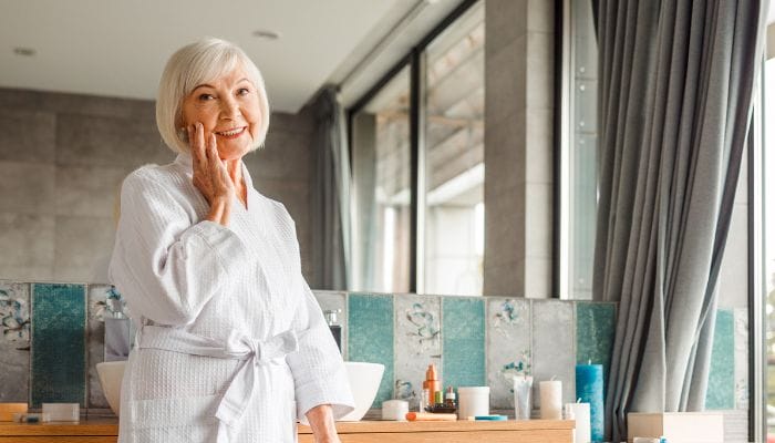 5 Must-Have Accessories for a Home Spa Day